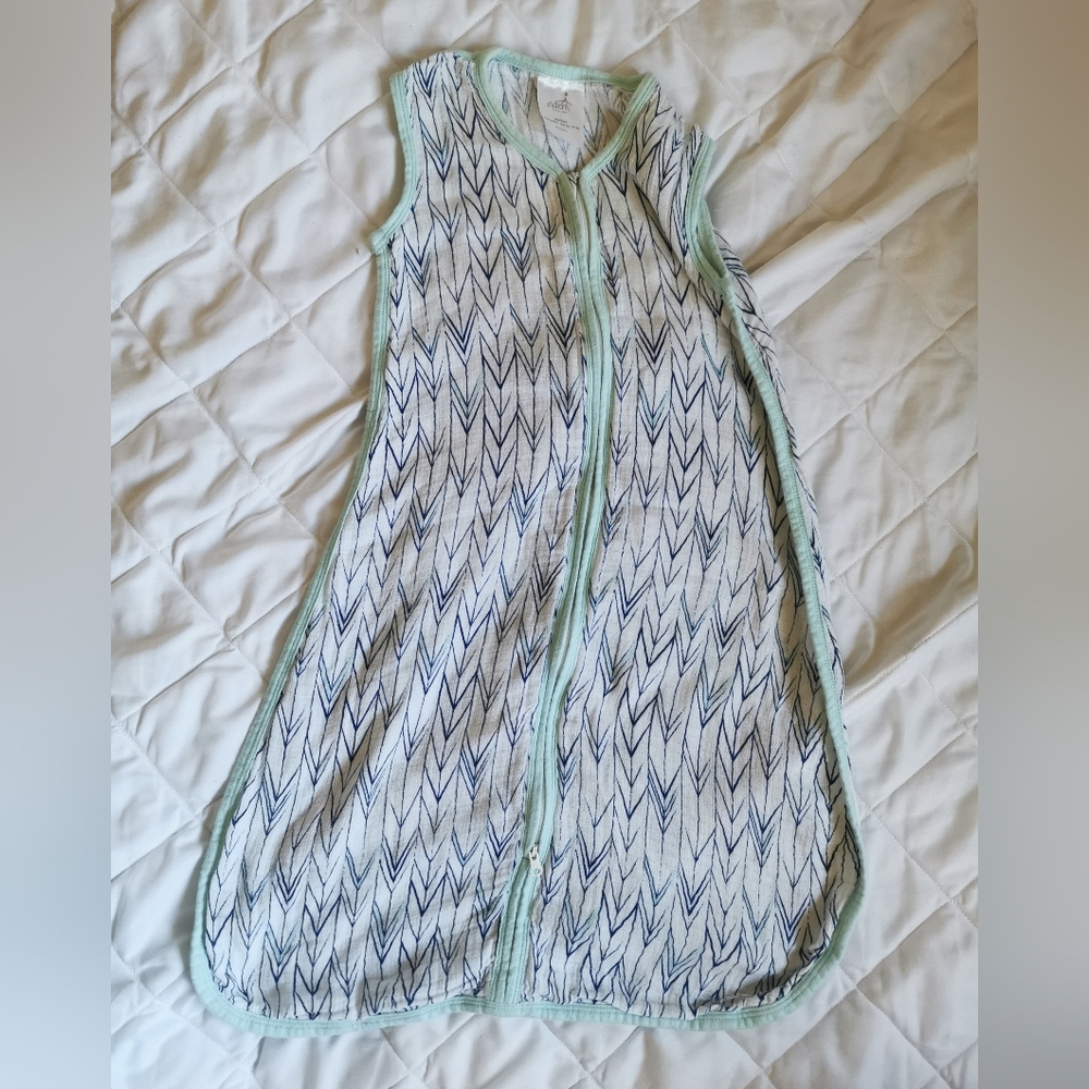 Aden and Anais Sleep sack 6-12m play condition
